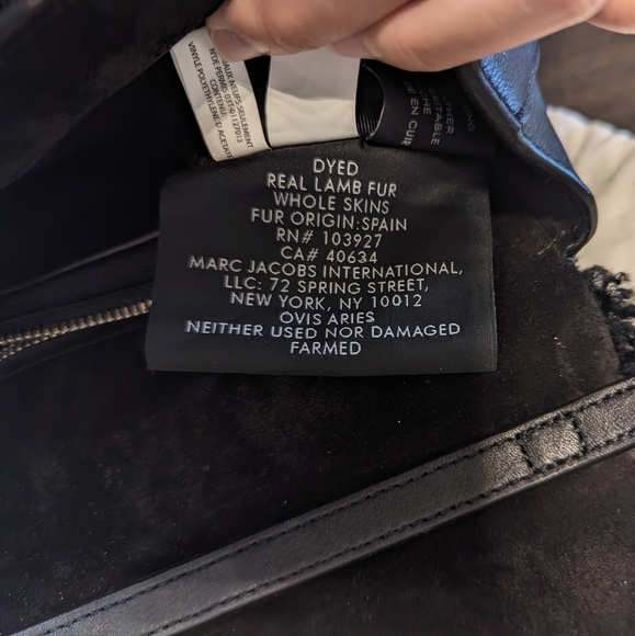 🌟Marc Jacobs Shearling Bag w/tags - Picture 9 of 13
